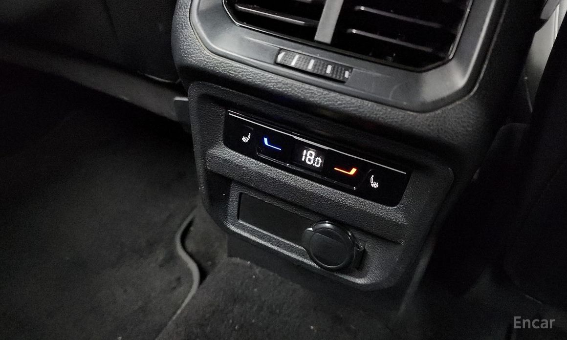 Tiguan Allspace 2.0 TSI Prestige 19