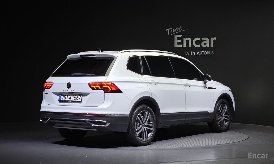 Tiguan Allspace 2.0 TSI Prestige 3