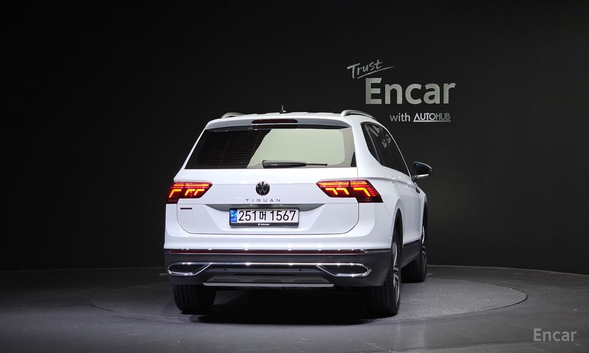 Tiguan Allspace 2.0 TSI Prestige 5