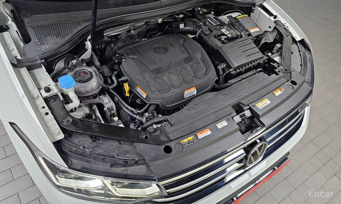 Tiguan Allspace 2.0 TSI Prestige 7