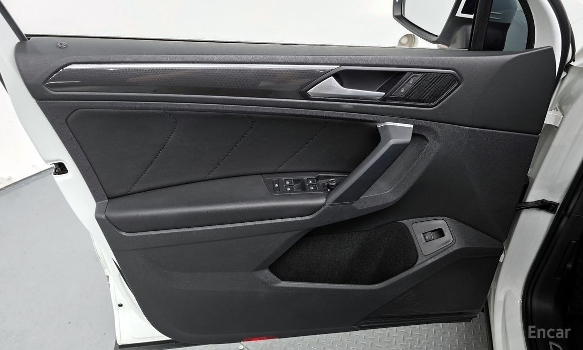 Tiguan Second Generation 2.0 TDI Premium 18