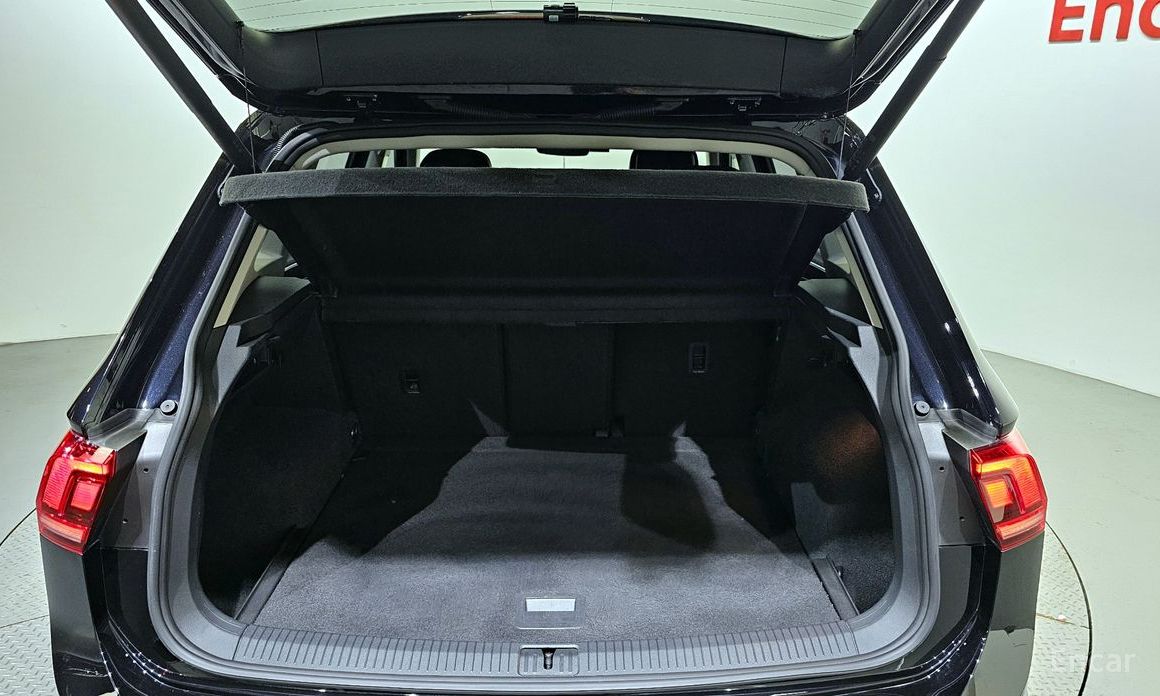 Volkswagen Tiguan Second Generation 2.0 TDI Premium №21