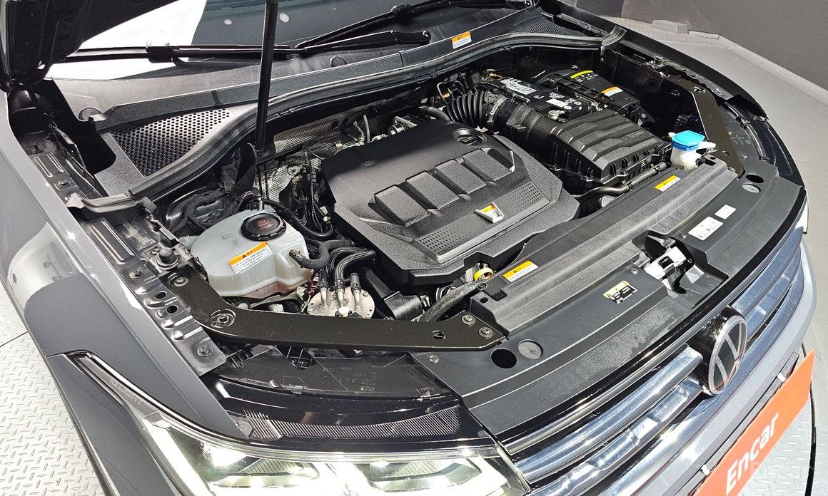 Volkswagen Tiguan Second Generation 2.0 TDI Premium №7