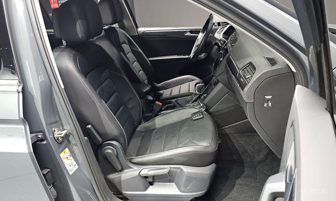 Volkswagen Tiguan Second Generation 2.0 TDI Premium №11