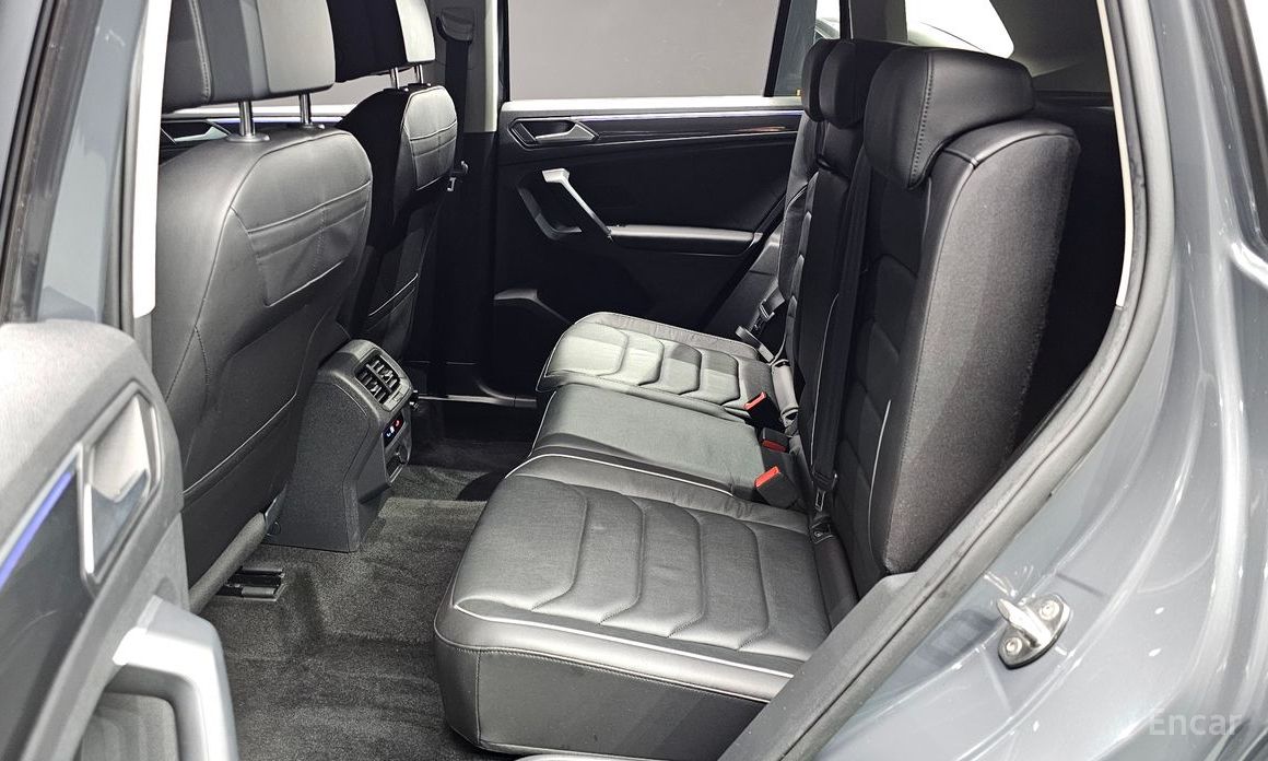 Volkswagen Tiguan Second Generation 2.0 TDI Premium №13