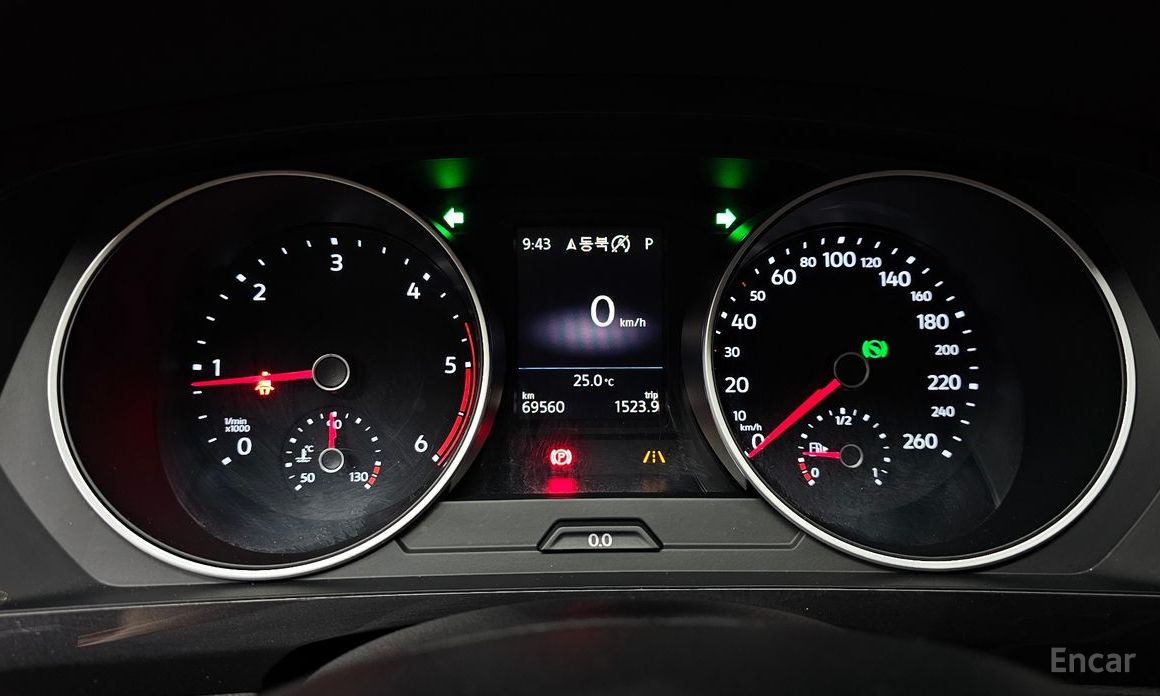 Volkswagen Tiguan Second Generation 2.0 TDI Premium №9