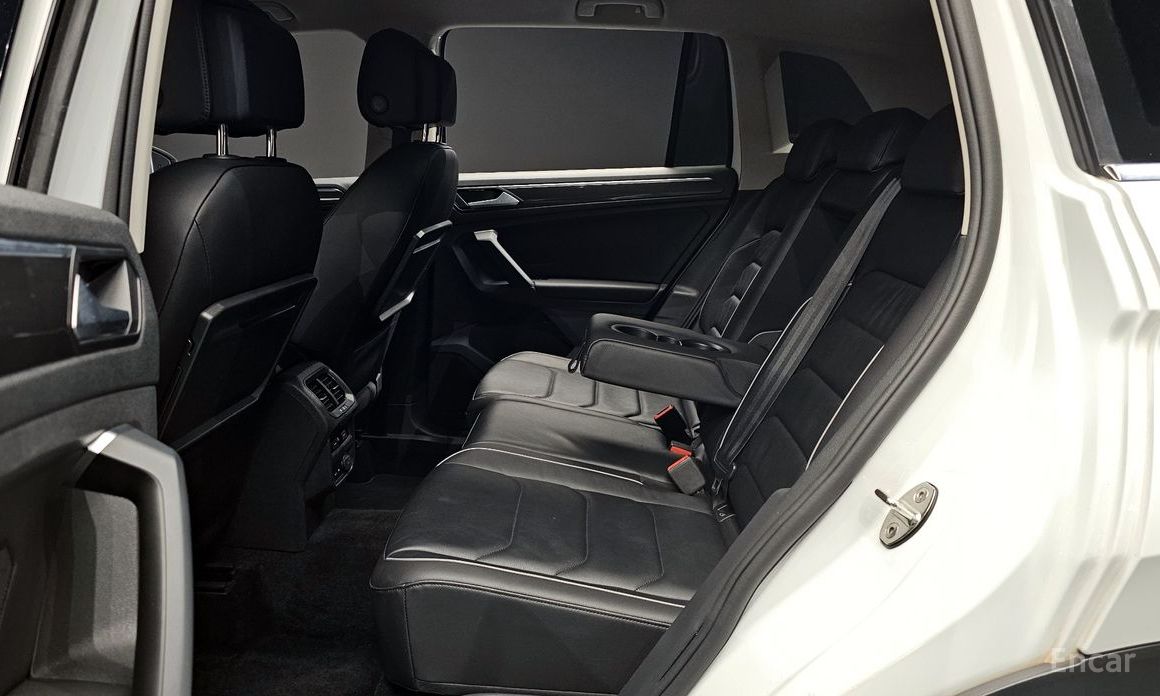 Volkswagen Tiguan Second Generation 2.0 TDI Premium №13