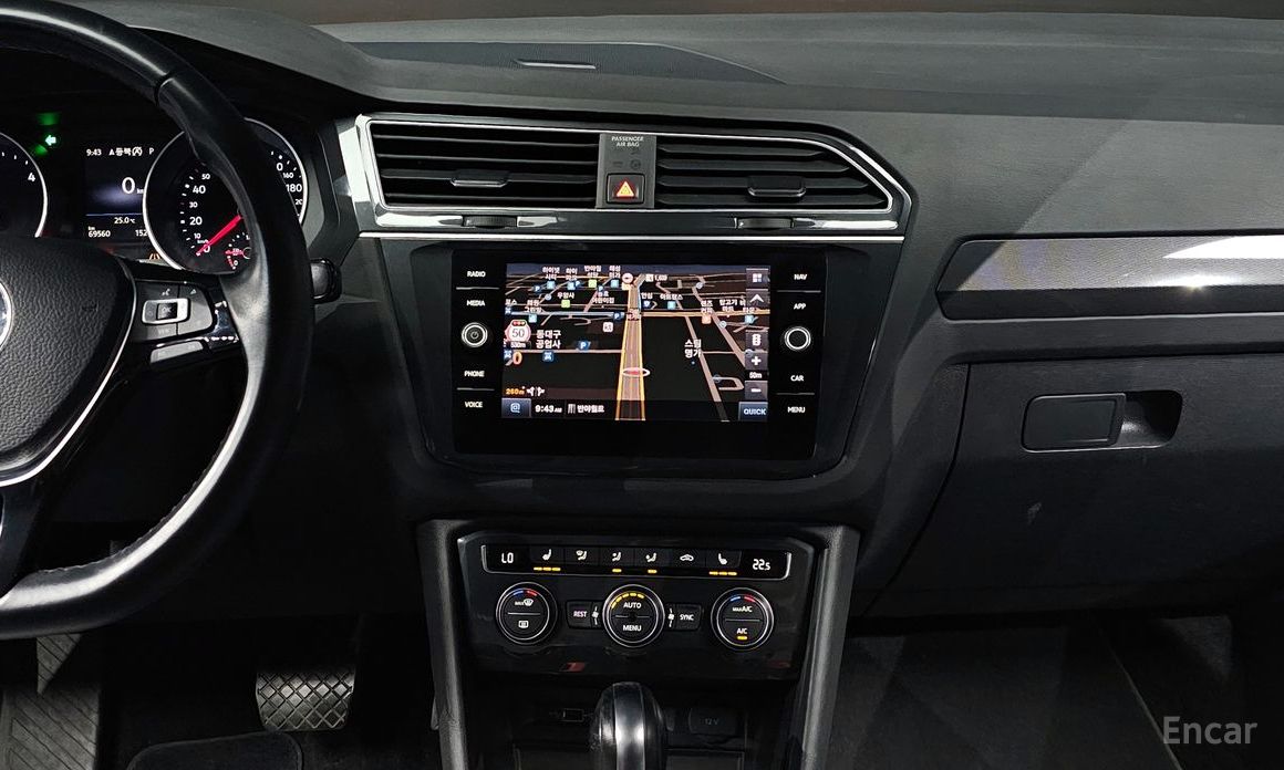 Volkswagen Tiguan Second Generation 2.0 TDI Premium №15