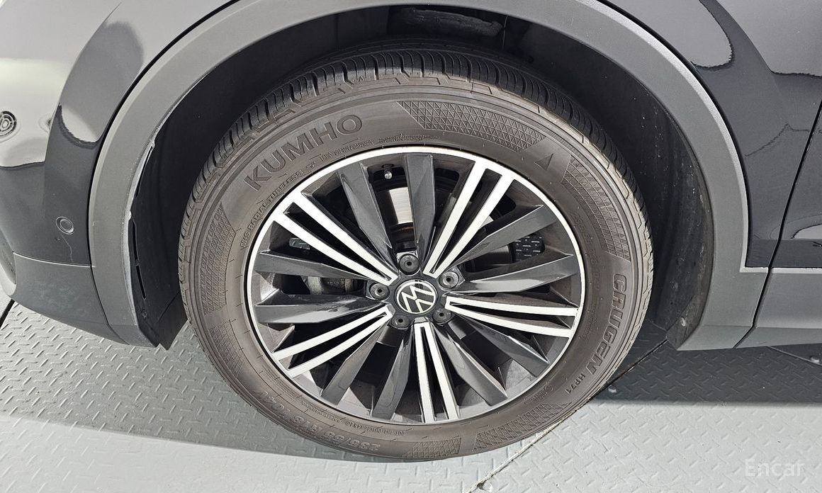 Volkswagen Tiguan Second Generation 2.0 TDI Premium №6