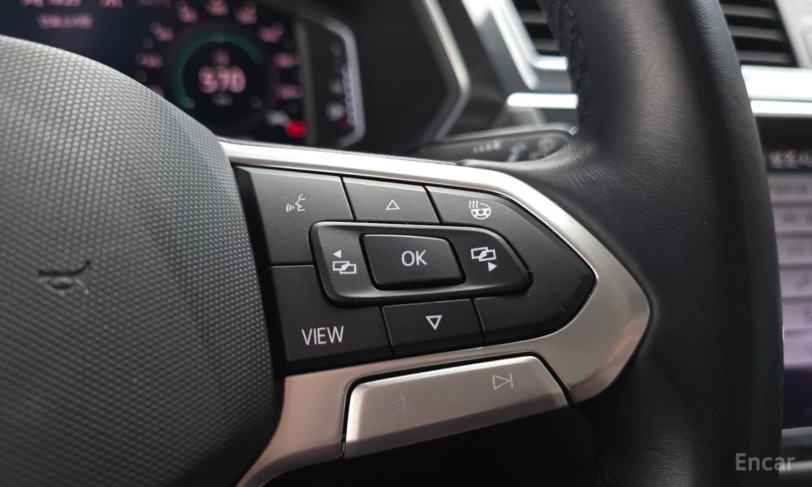 Volkswagen Tiguan Second Generation 2.0 TDI Premium №15