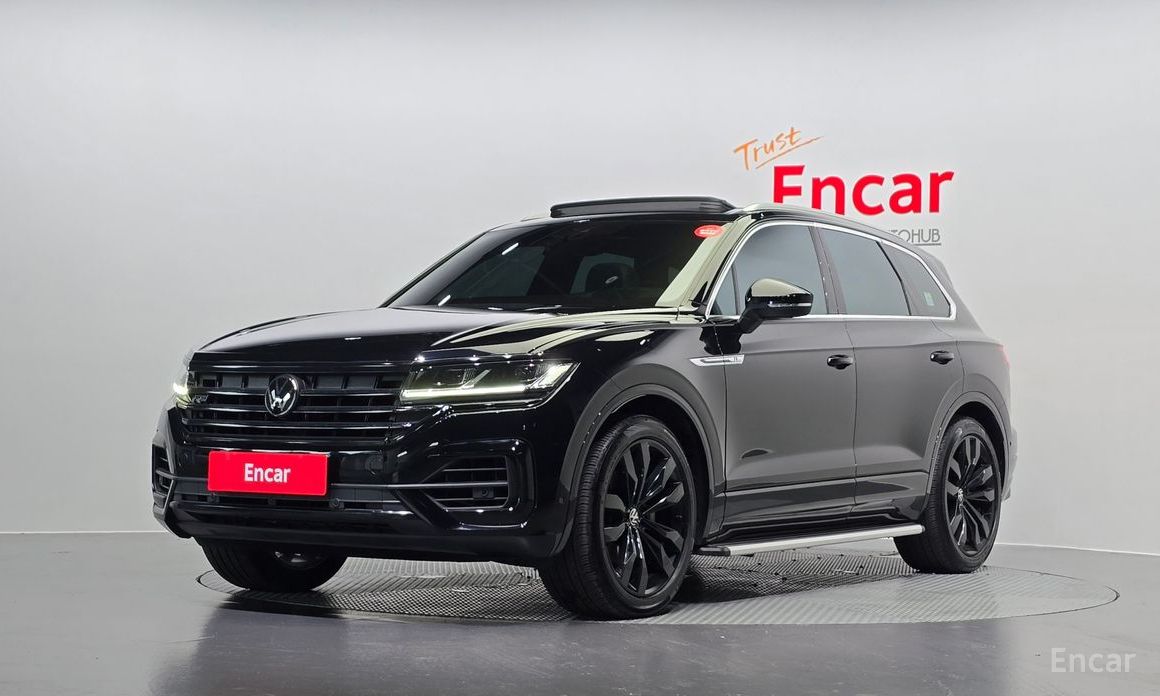 Volkswagen Touareg 3rd Generation 3.0 TDI R-Line №2