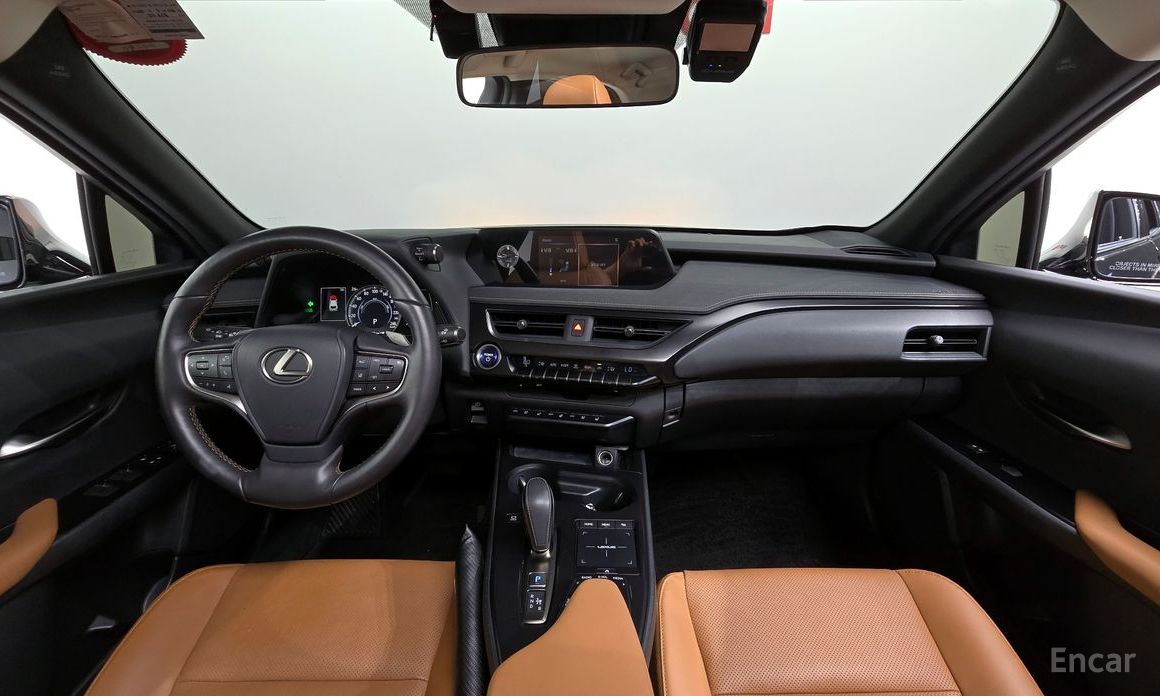 Lexus UX300e2WD №8