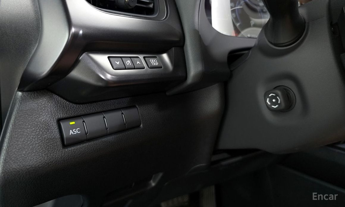 Lexus UX300e2WD №20