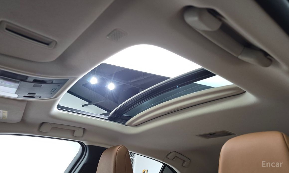 Lexus UX300e2WD №21