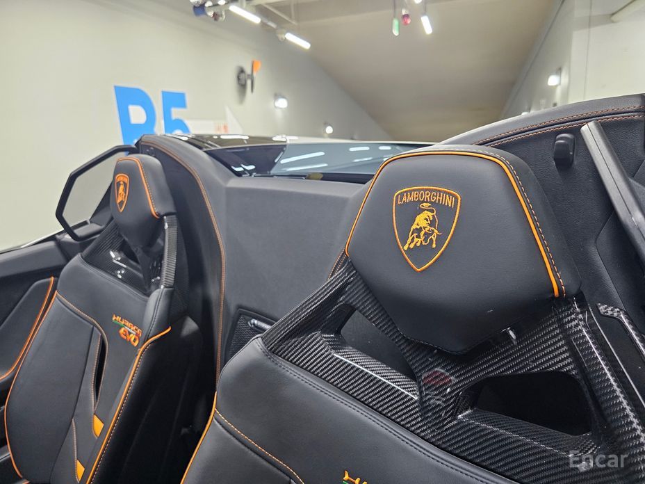 Urakan LP610-2 Evo Spider 11