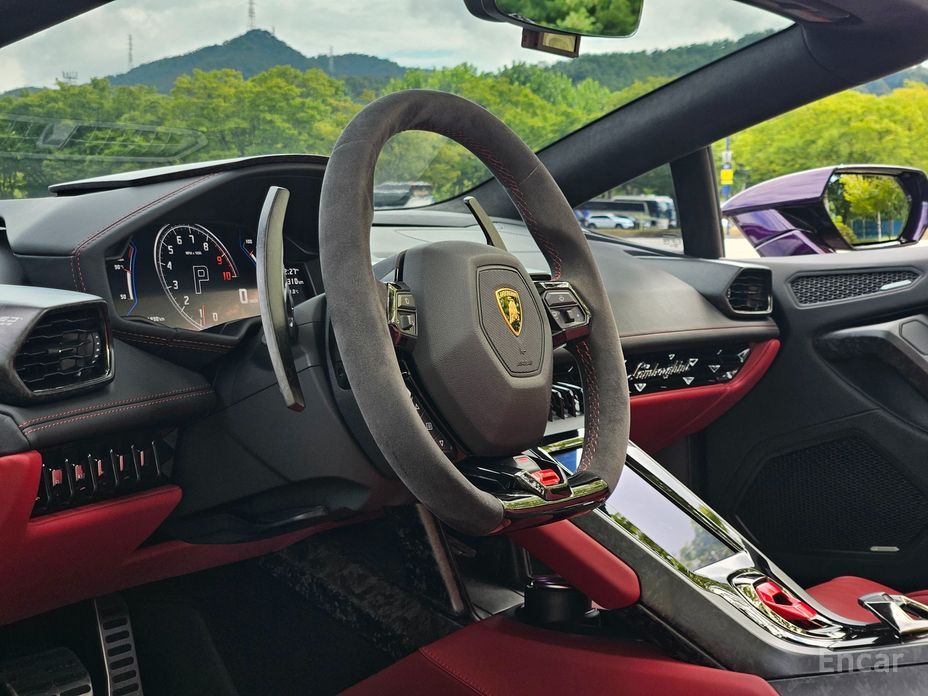 Urakan LP640-4 Evo Spider 8