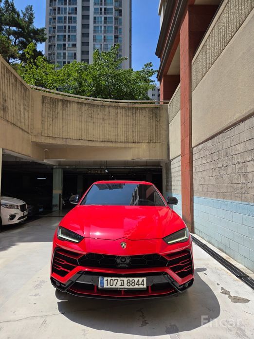 Lamborghini Urus 4. 0 V8 №3