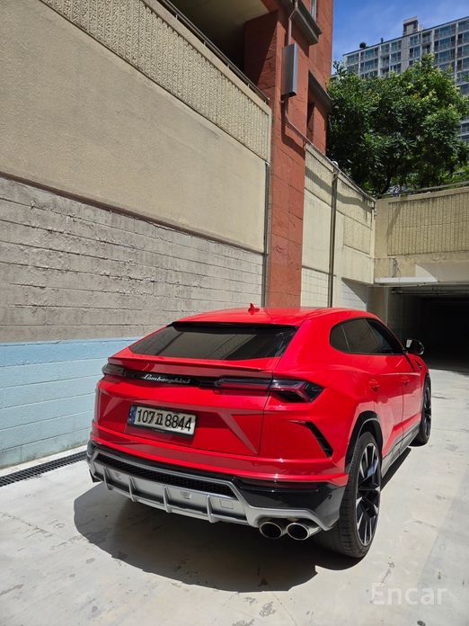Lamborghini Urus 4. 0 V8 №4