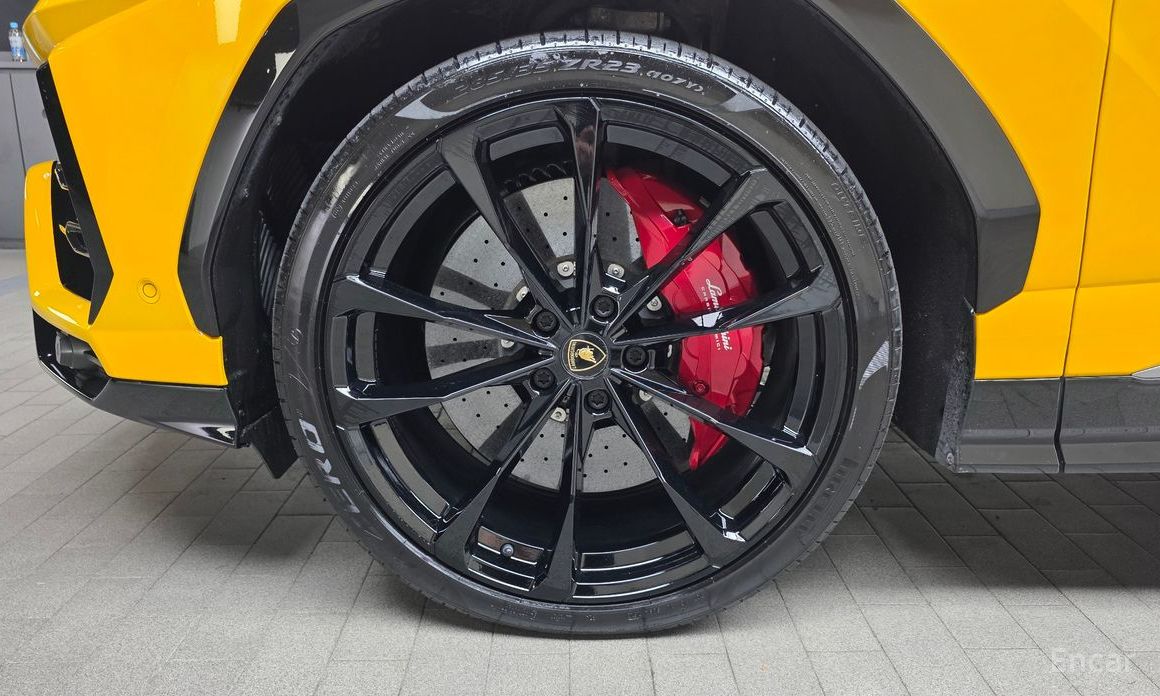 Lamborghini Urus 4. 0 V8 №6