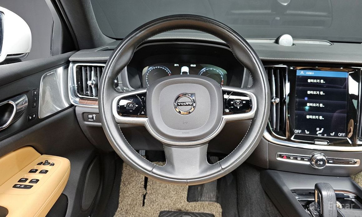 Volvo V60 Cross-country 2nd Generation B5 Pro AWD №14