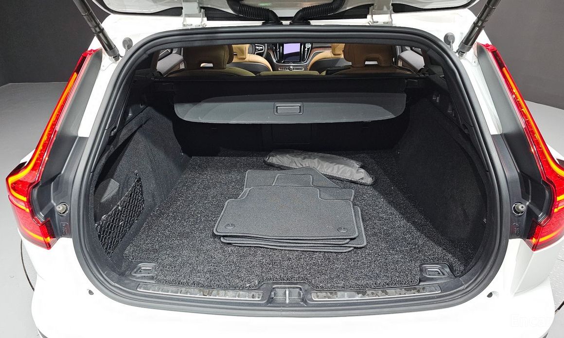 Volvo V60 Cross-country 2nd Generation B5 Pro AWD №21