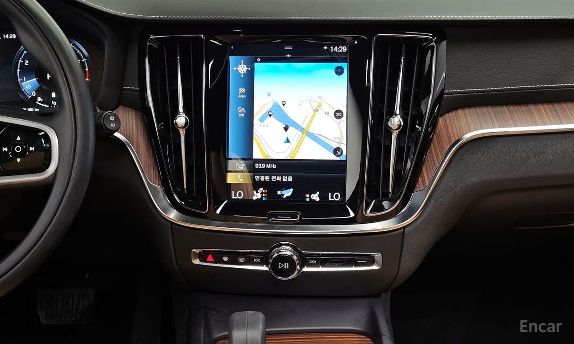 Volvo V60 Cross-country 2nd Generation B5 Pro AWD №16