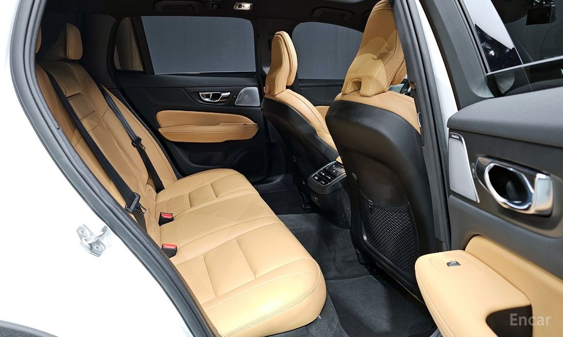 Volvo V60 Cross-country 2nd Generation B5 Pro AWD №12