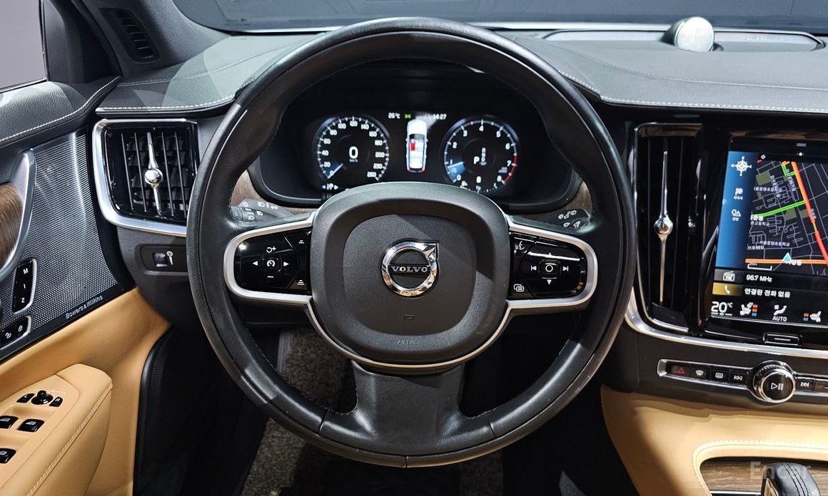V90 Cross-Country B5 Pro AWD 15