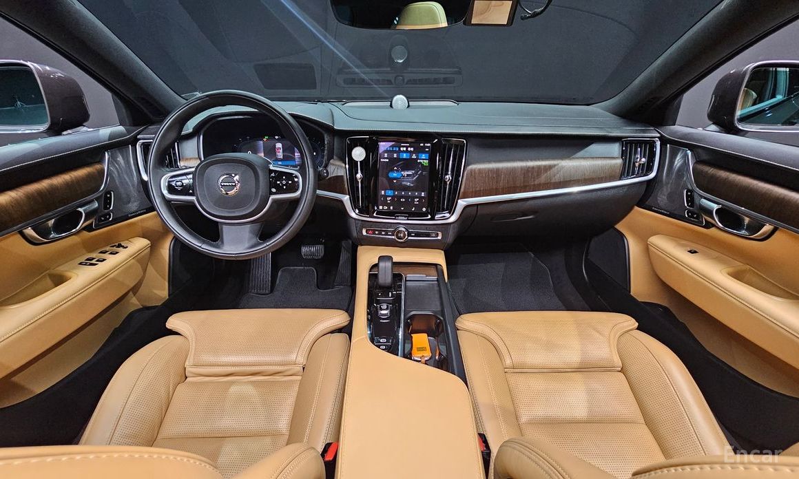 Volvo V90 Cross-Country B5 Pro AWD №8