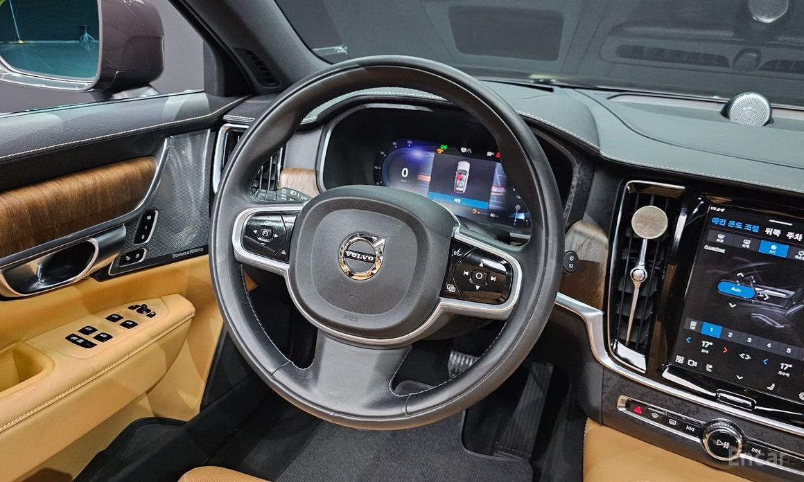 Volvo V90 Cross-Country B5 Pro AWD №14