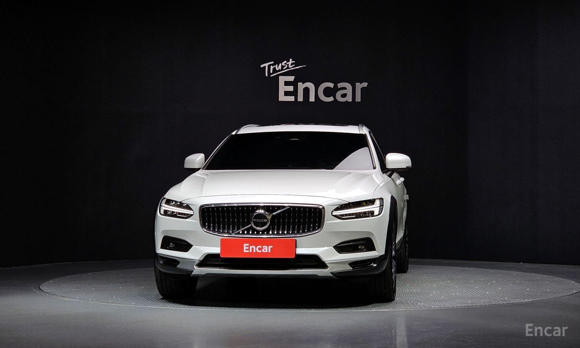 V90 Cross-Country B5 Pro AWD 4