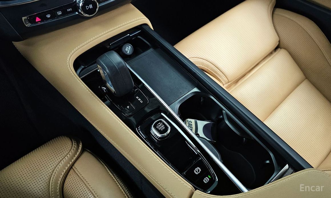 V90 Cross-Country B5 Pro AWD 10