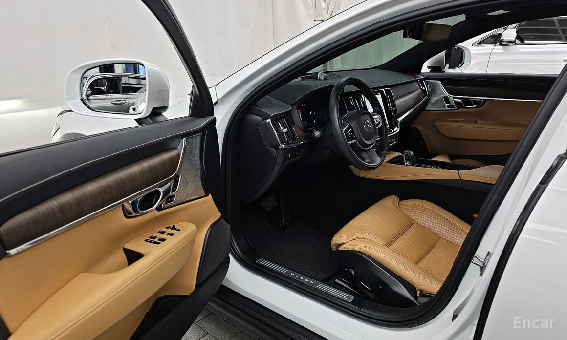 V90 Cross-Country B5 Pro AWD 11