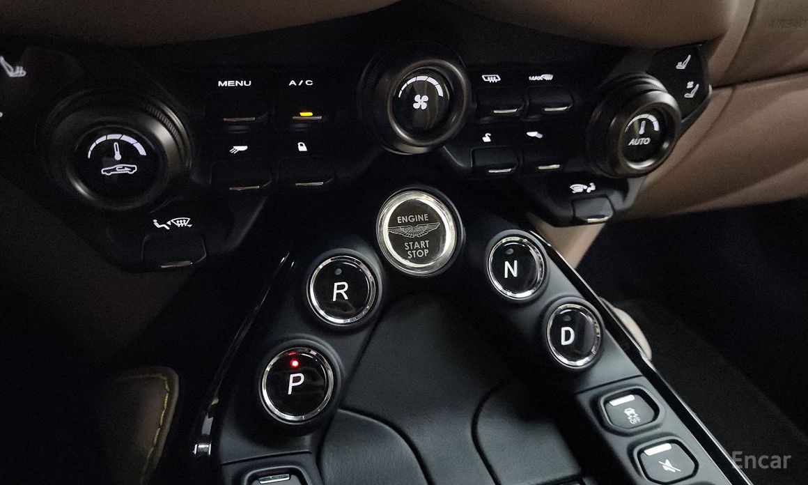 Aston Martin Vantage 2nd Generation 4.0 V8 Coupe №10