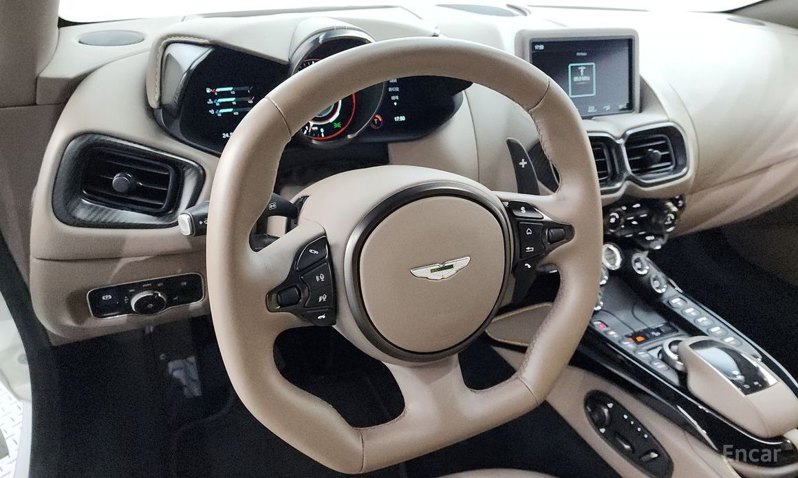 Aston Martin Vantage 2nd Generation 4.0 V8 Coupe №13