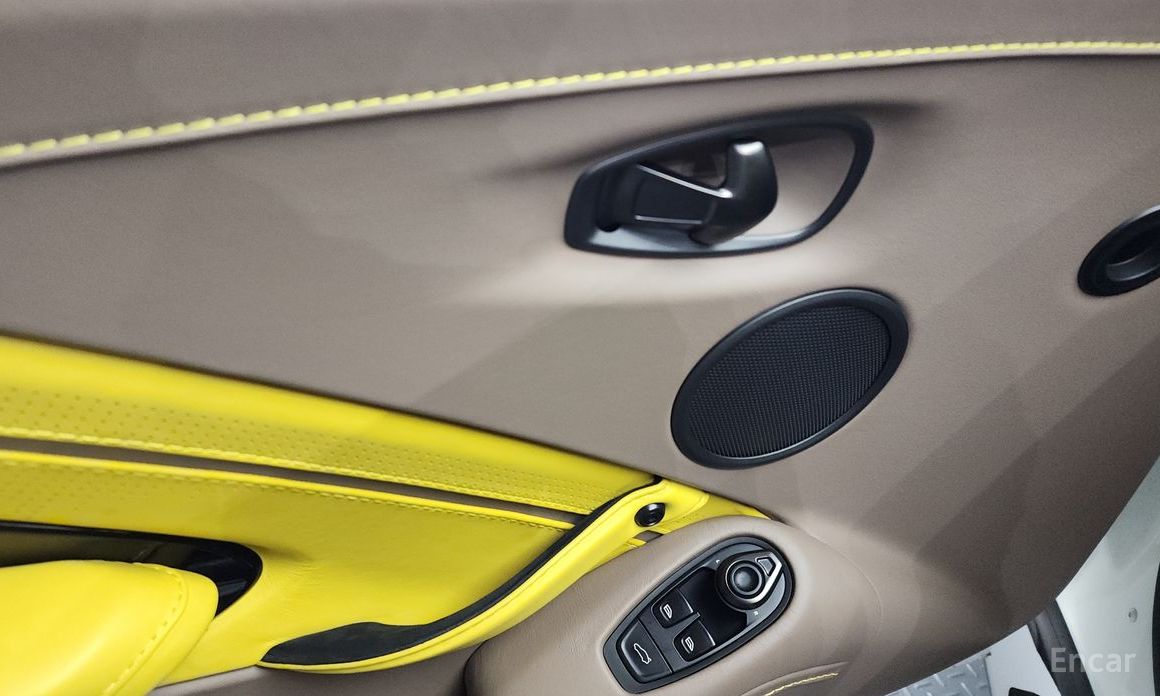 Aston Martin Vantage 2nd Generation 4.0 V8 Coupe №14
