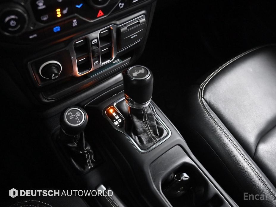 Jeep Wrangler (JL)2.0 Overland 4-door 4xe №10