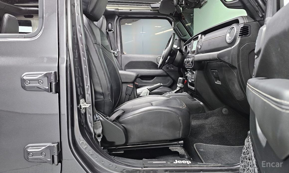 Jeep Wrangler (JL)2.0 Overland Power Top 4 Door №11
