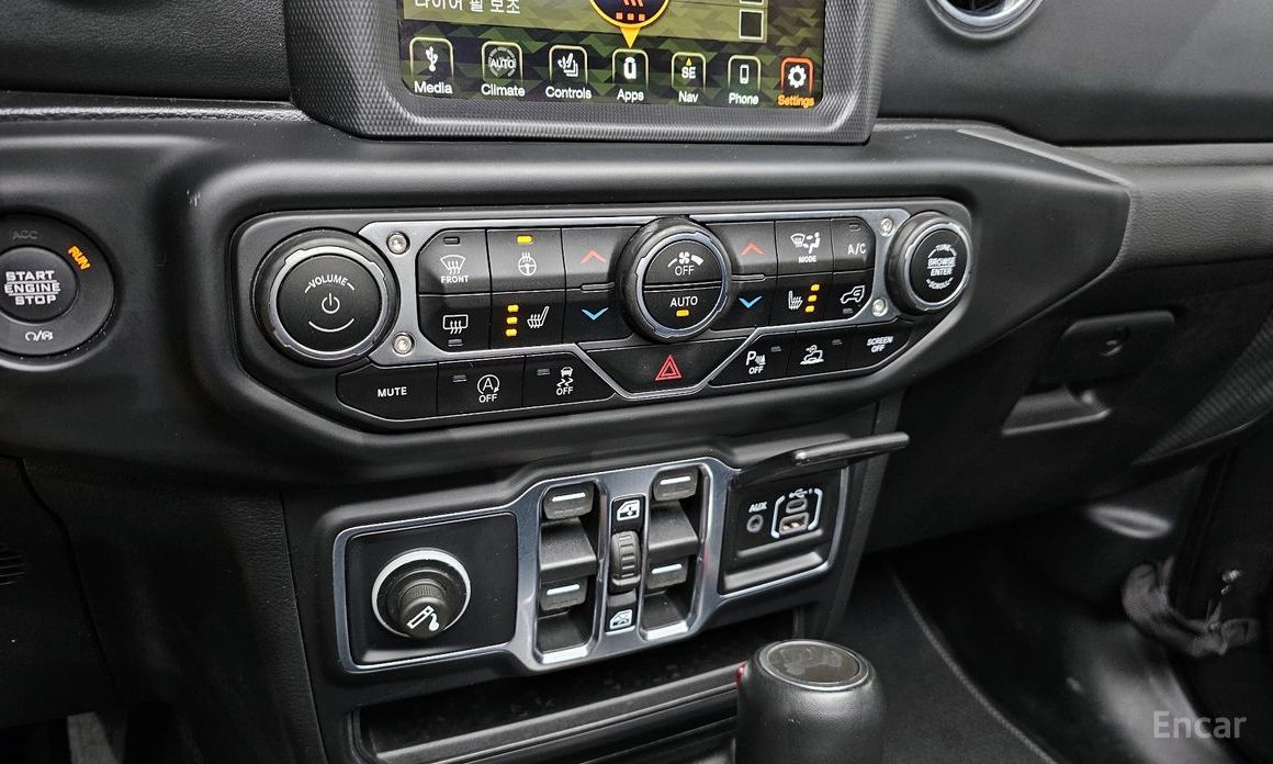 Jeep Wrangler (JL)2.0 Overland Power Top 4 Door №18