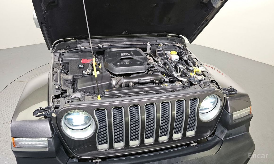 Jeep Wrangler (JL)2.0 Overland Power Top 4 Door №7
