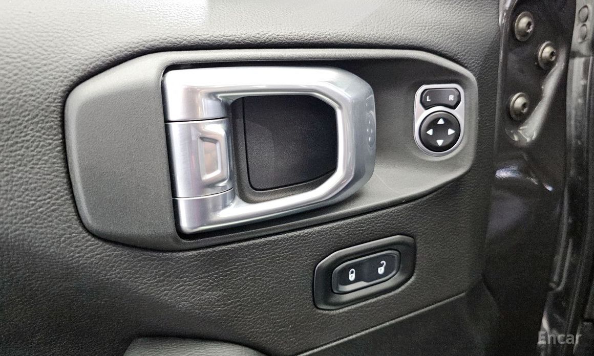 Jeep Wrangler (JL)2.0 Overland Power Top 4 Door №15