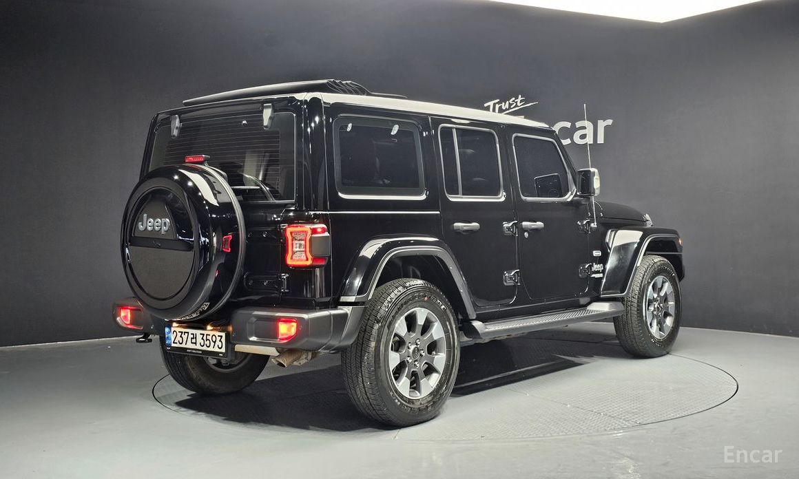Jeep Wrangler (JL)2.0 Overland Power Top 4 Door №3