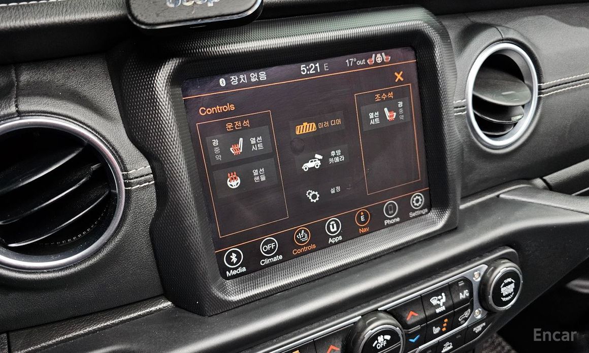 Jeep Wrangler (JL)2.0 Overland Power Top 4 Door №16