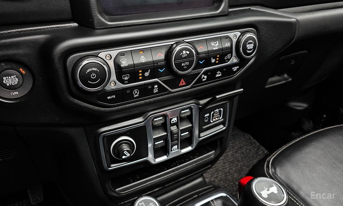 Jeep Wrangler (JL)2.0 Overland Power Top 4 Door №18