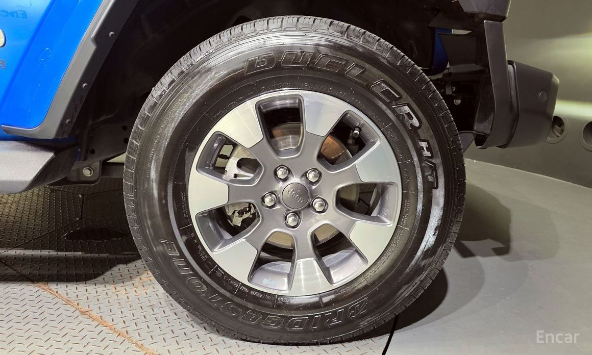 Jeep Wrangler (JL)2.0 Overland Power Top 4 Door №6