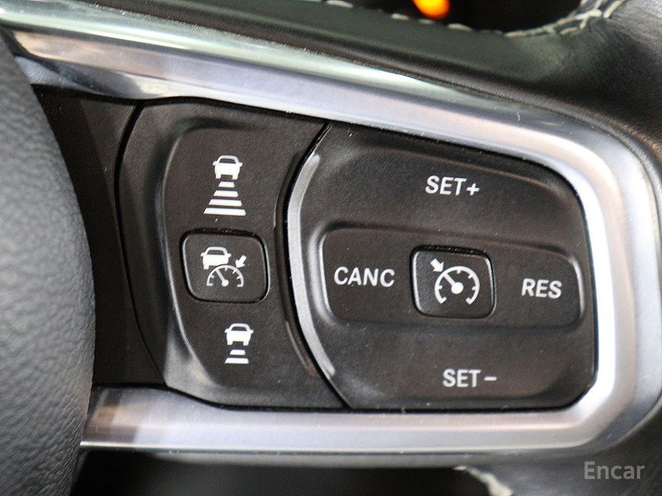 Wrangler (JL)2.0 Overland Power Top 4 Door 19