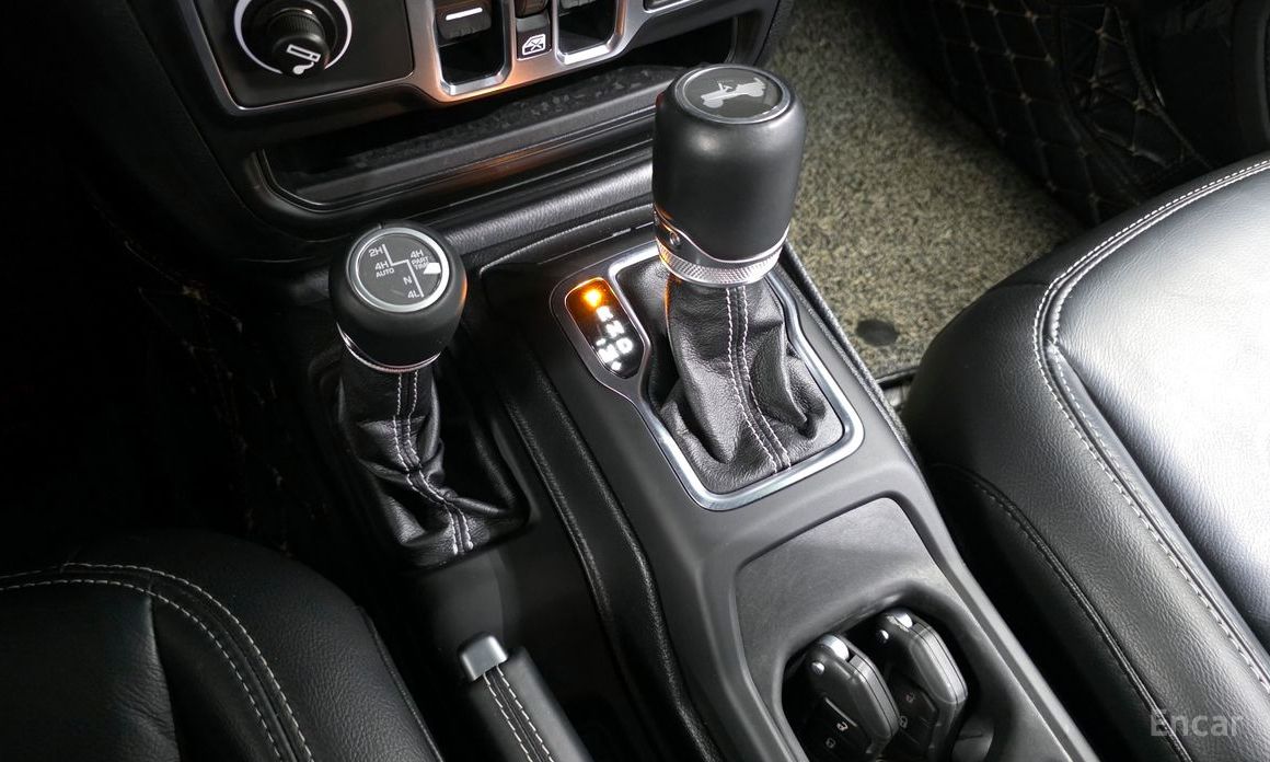 Jeep Wrangler (JL)2.0 Overland Power Top 4 Door №10