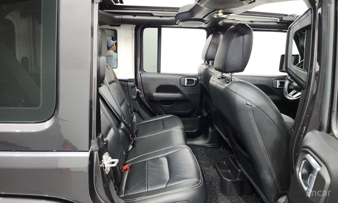 Jeep Wrangler (JL)2.0 Overland Power Top 4 Door №13