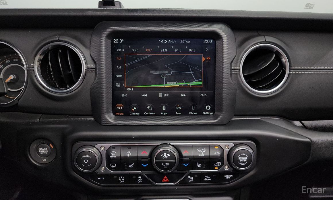 Jeep Wrangler (JL)2.0 Overland Power Top 4 Door №16
