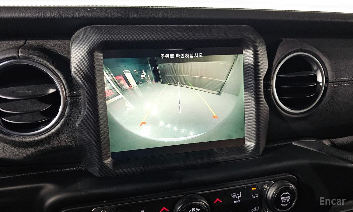 Wrangler (JL)2.0 Overland Power Top 4 Door 16